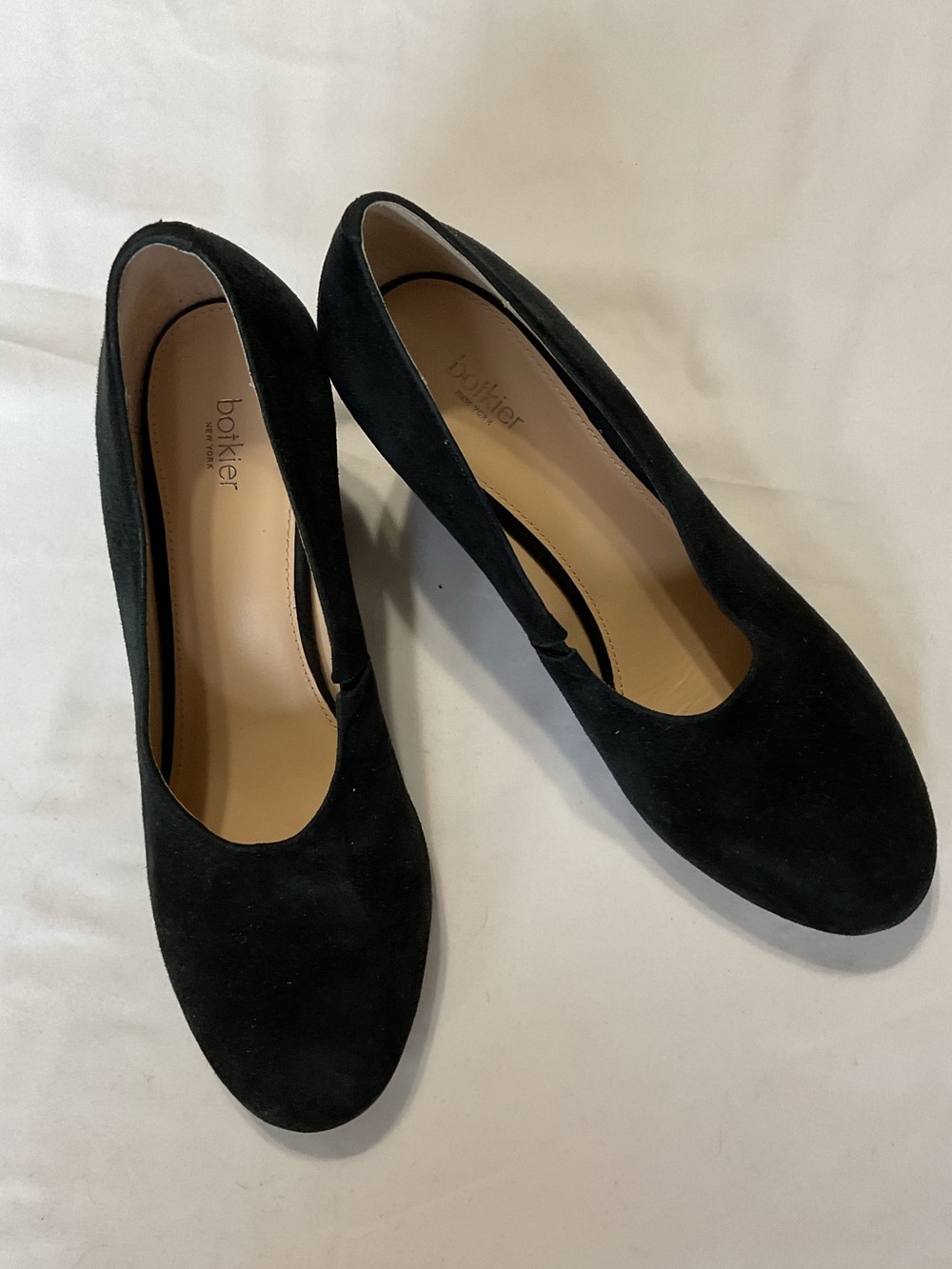 Botkier Black Suede Round-Toe Low Heel Pumps